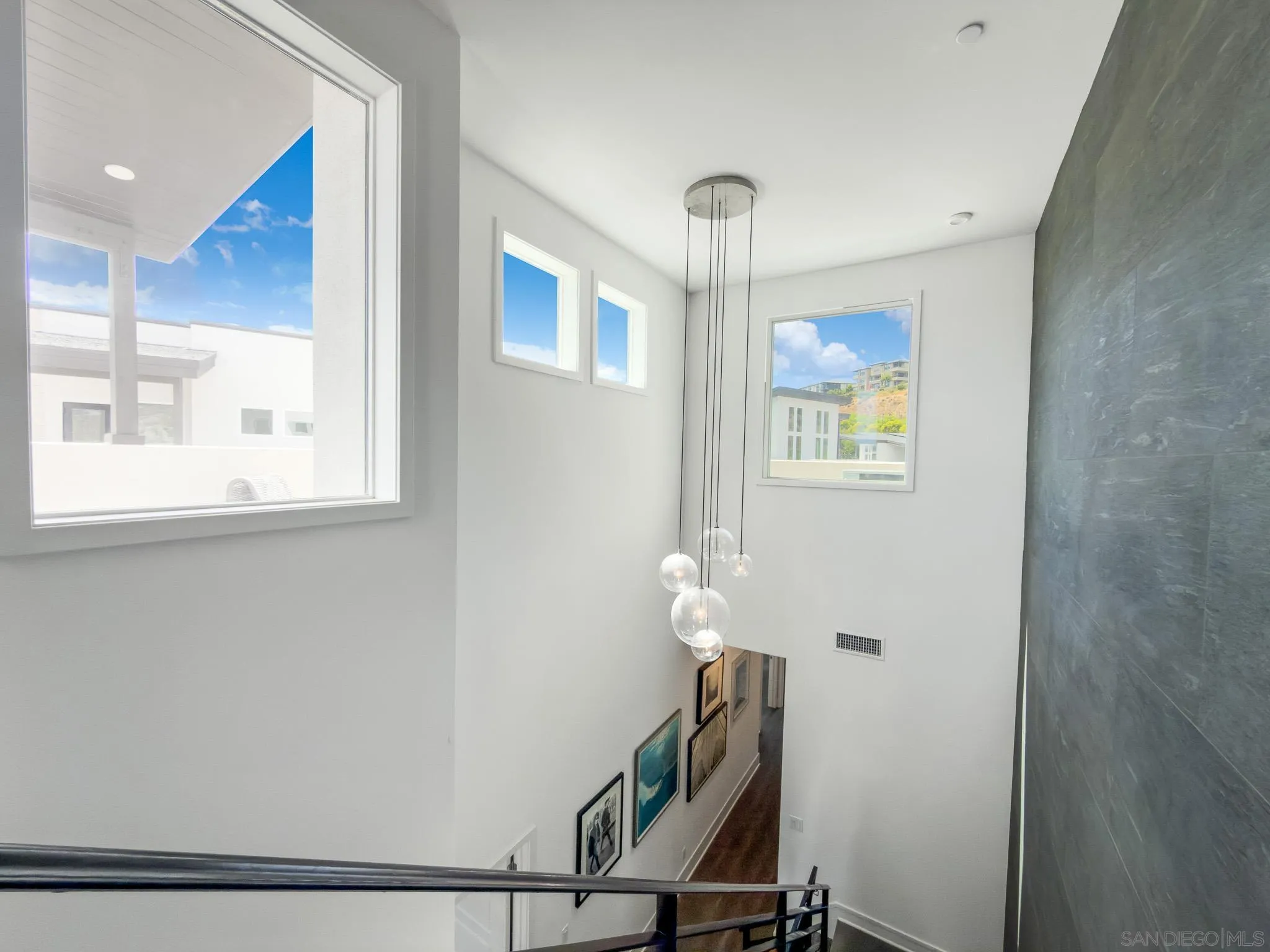 2858 Avella Cir