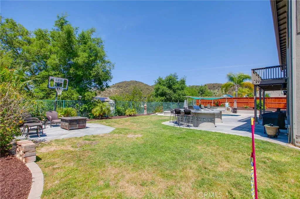 610 Ridgemont Circle