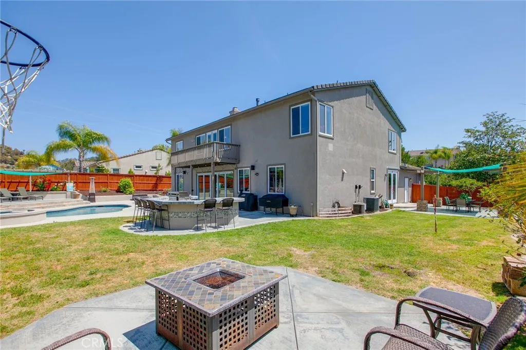 610 Ridgemont Circle