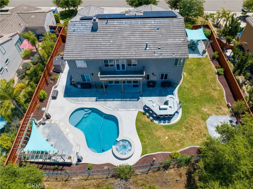 610 Ridgemont Circle