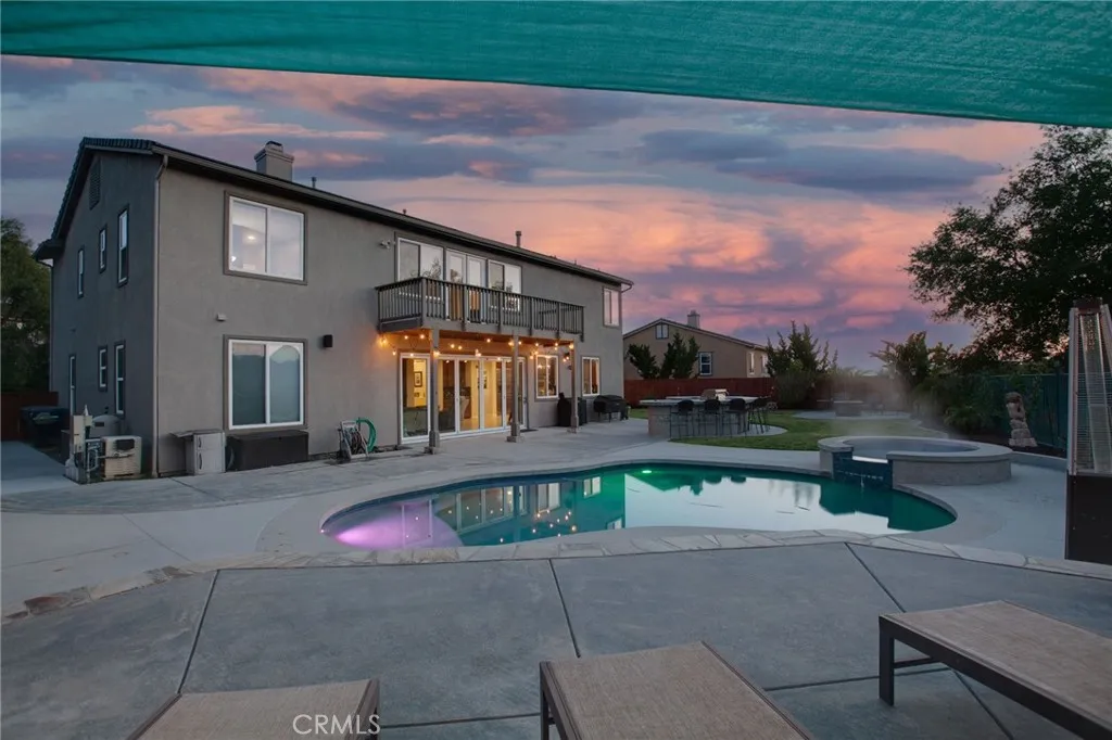 610 Ridgemont Circle