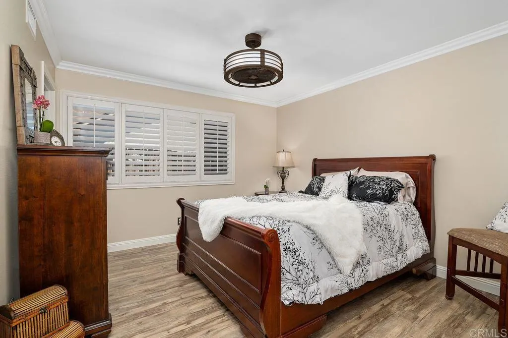 1009 Nightingale Place