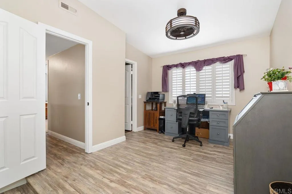 1009 Nightingale Place