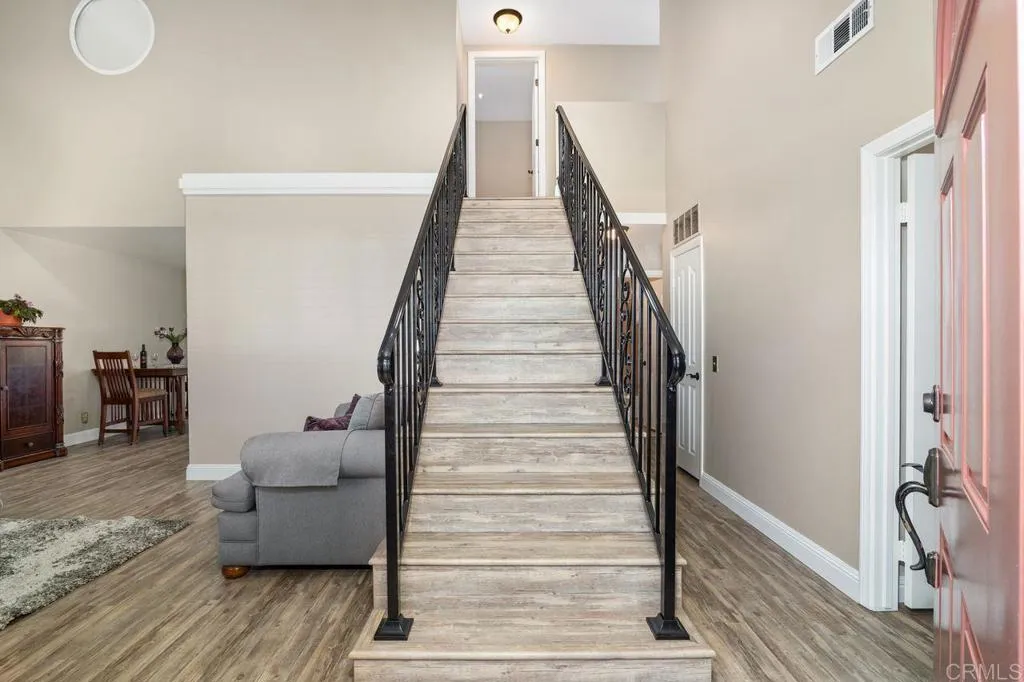 1009 Nightingale Place