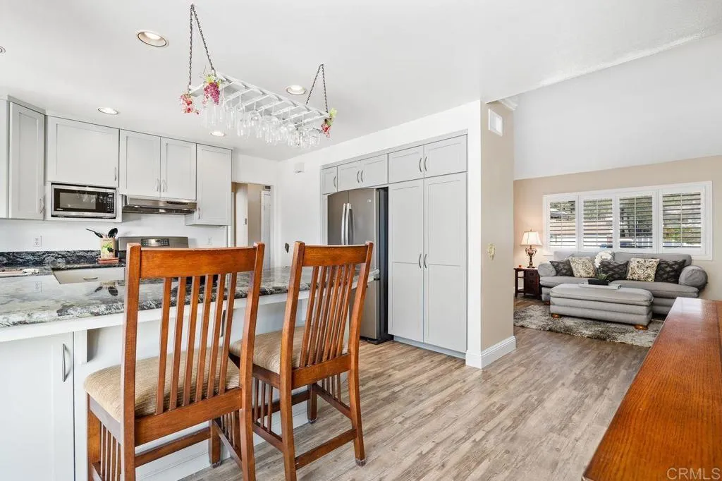 1009 Nightingale Place