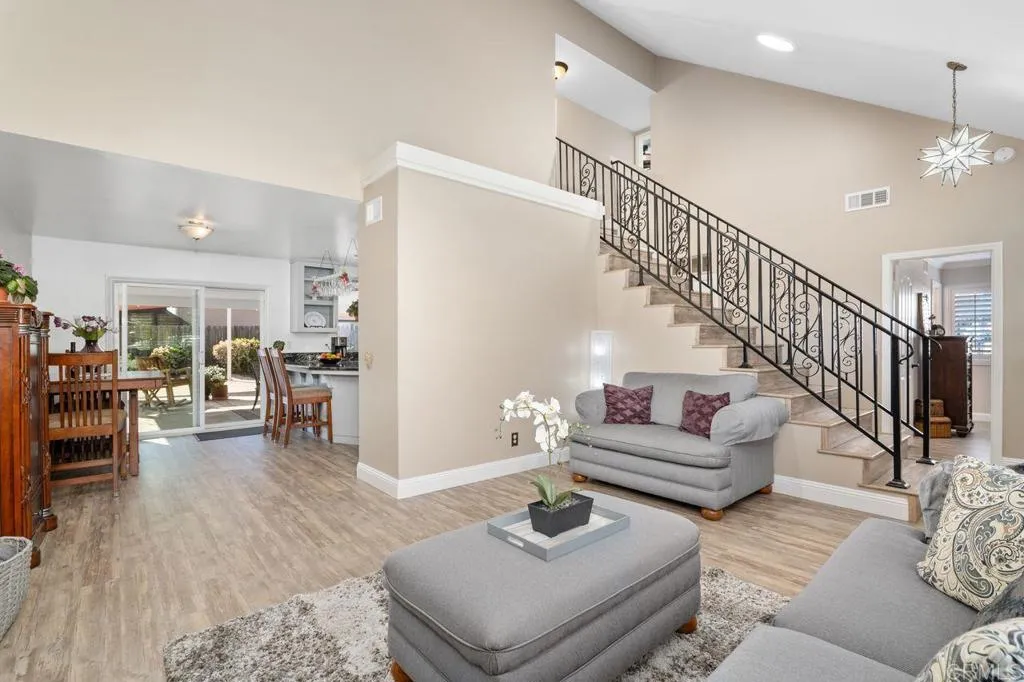 1009 Nightingale Place