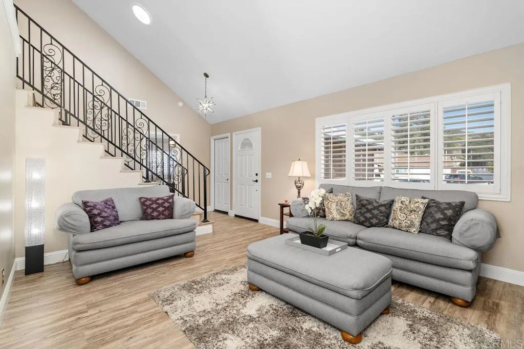 1009 Nightingale Place