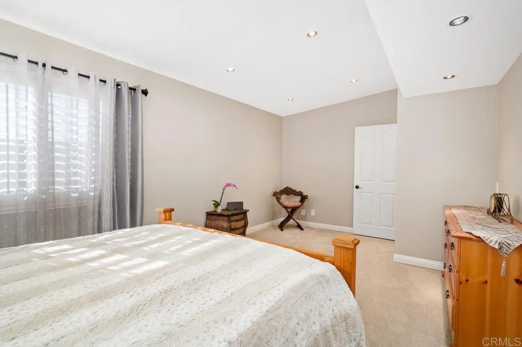 1009 Nightingale Place