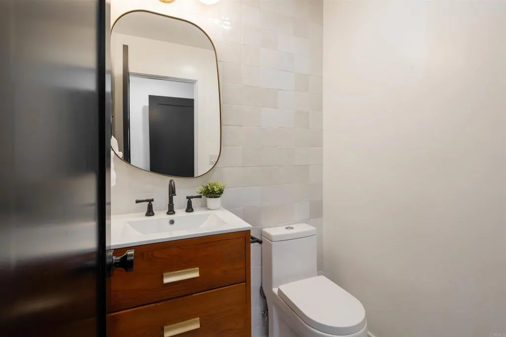 1711 Grandview Street