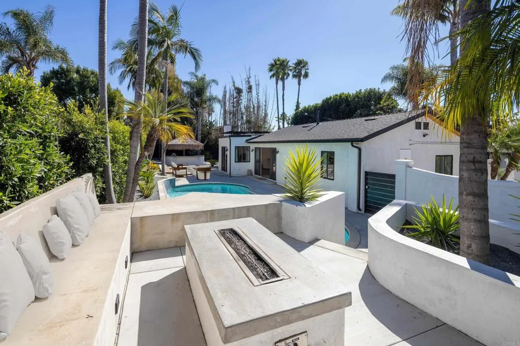 1711 Grandview Street