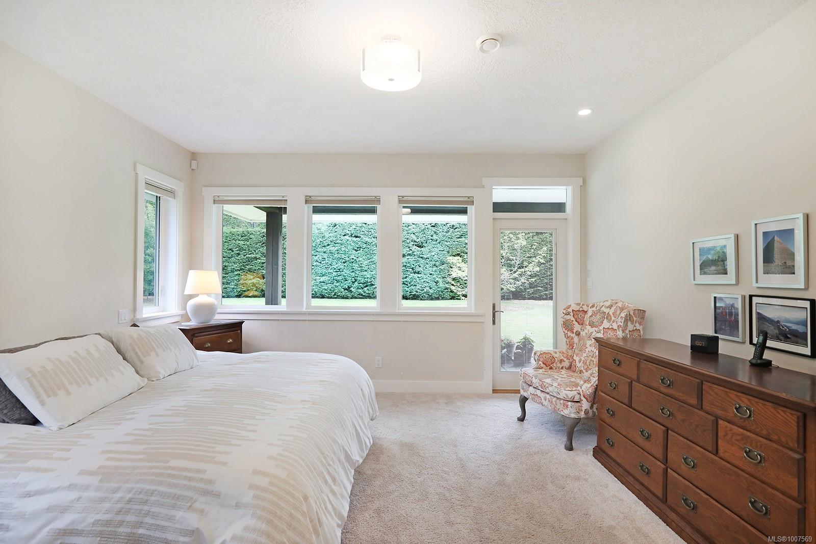 1726 Kincora Grove