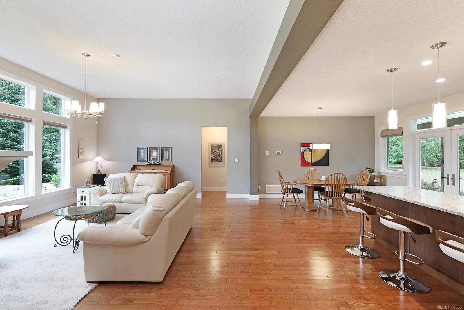 1726 Kincora Grove