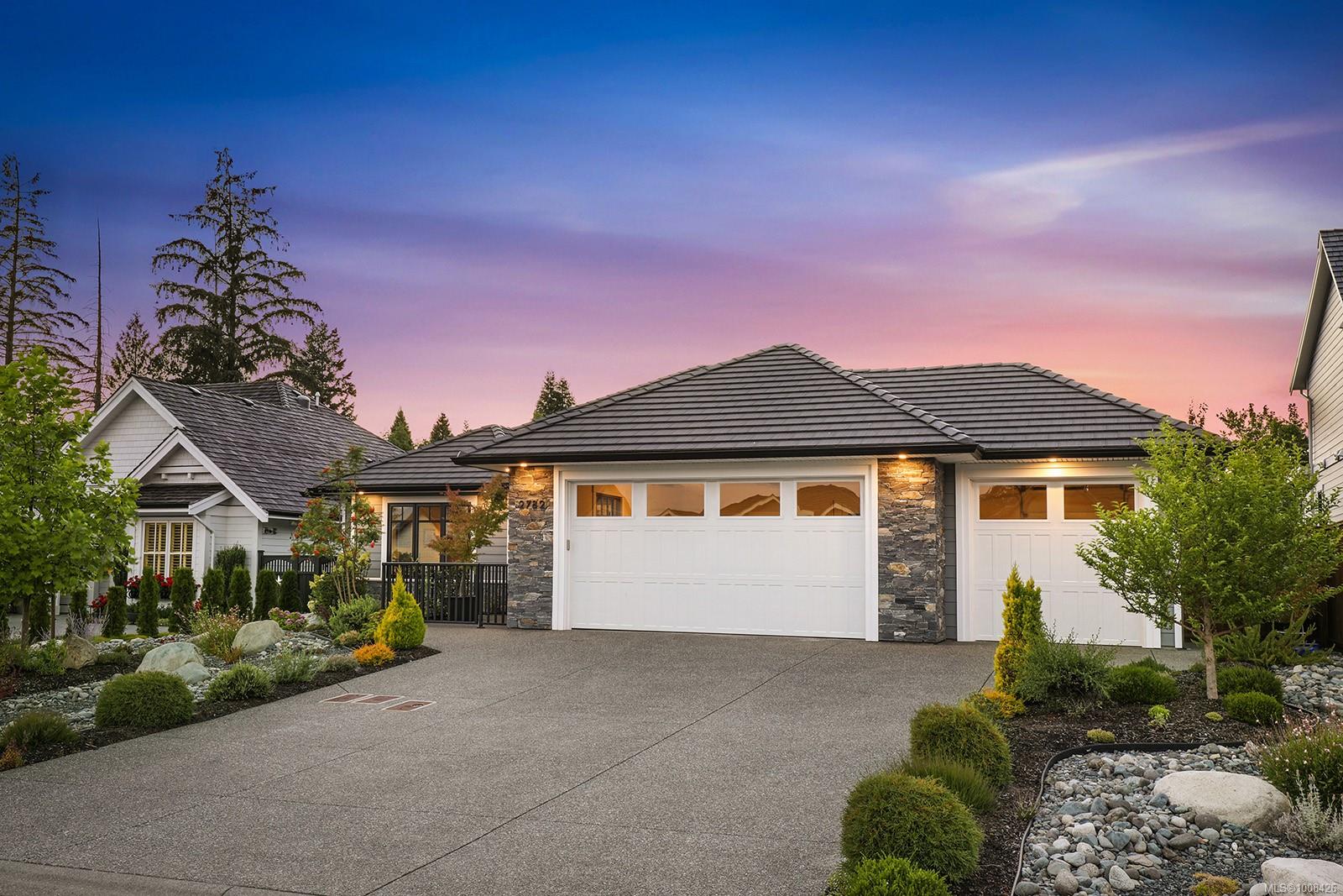 2782 Sheffield Cres