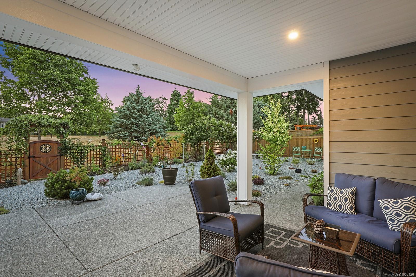 2782 Sheffield Cres