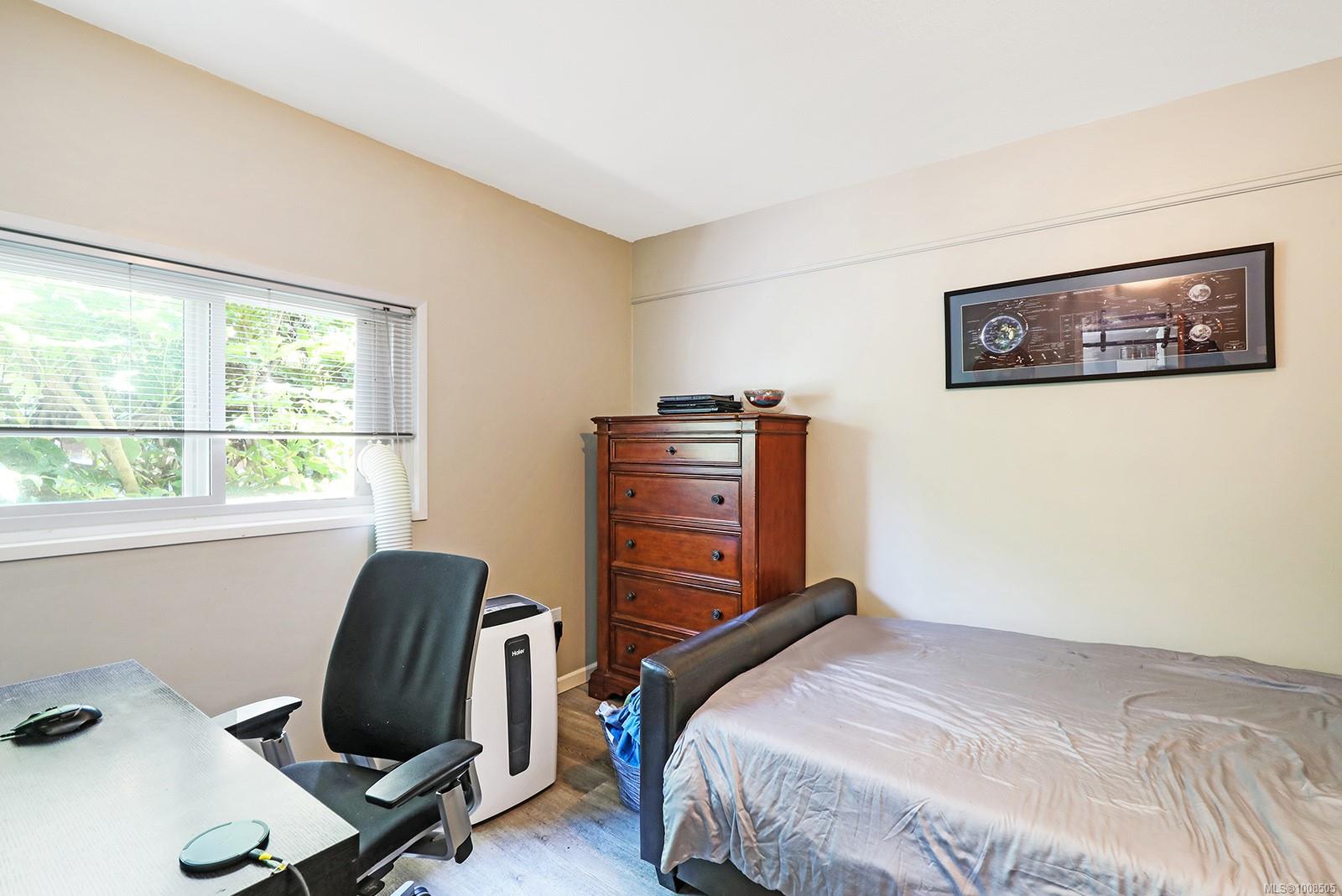 2695 Carstairs Dr