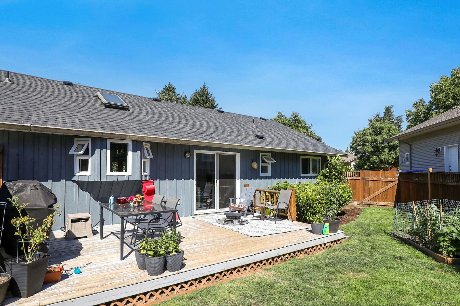 2695 Carstairs Dr