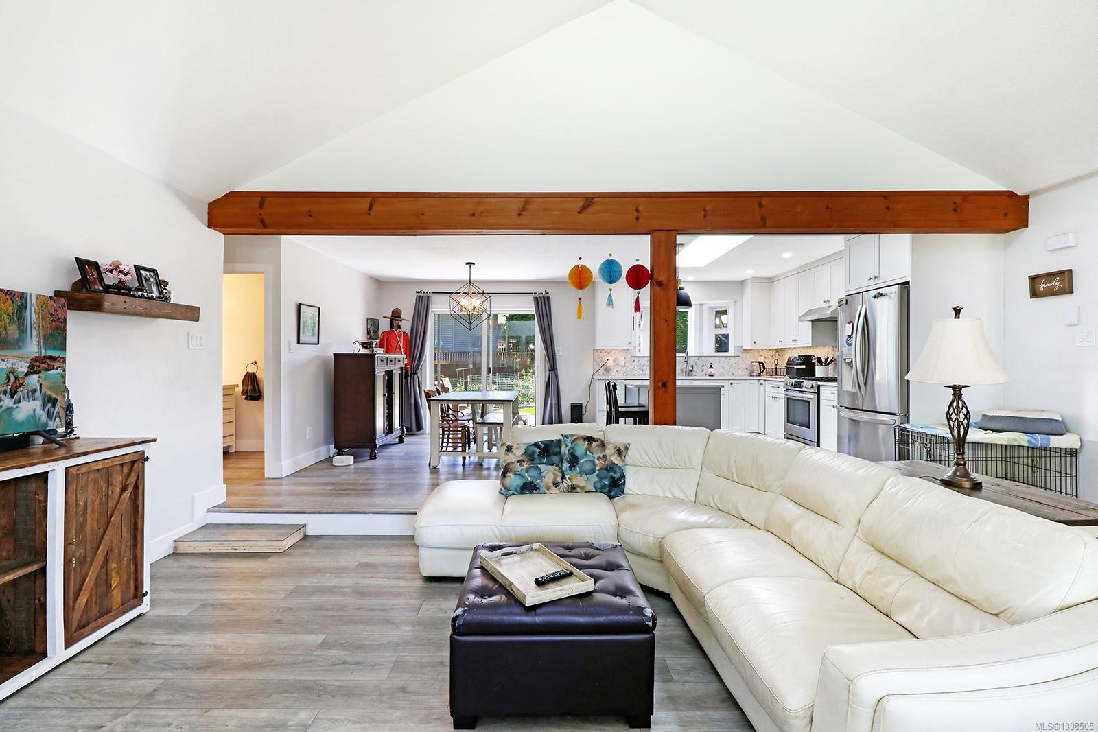 2695 Carstairs Dr