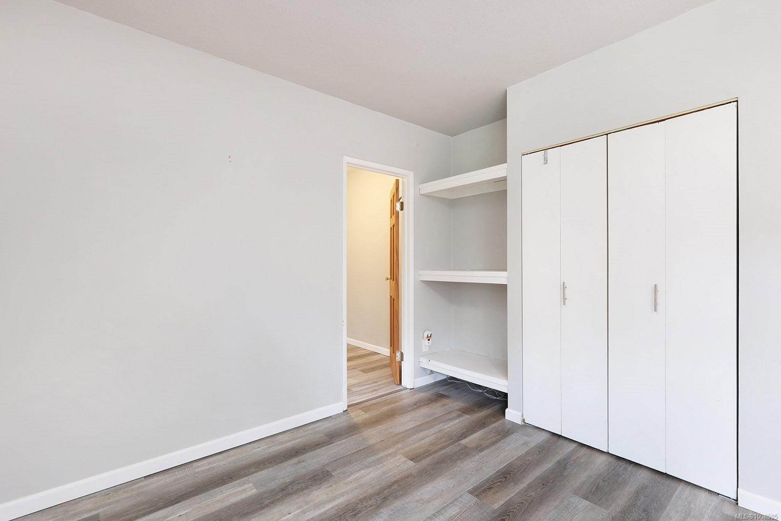 2695 Carstairs Dr