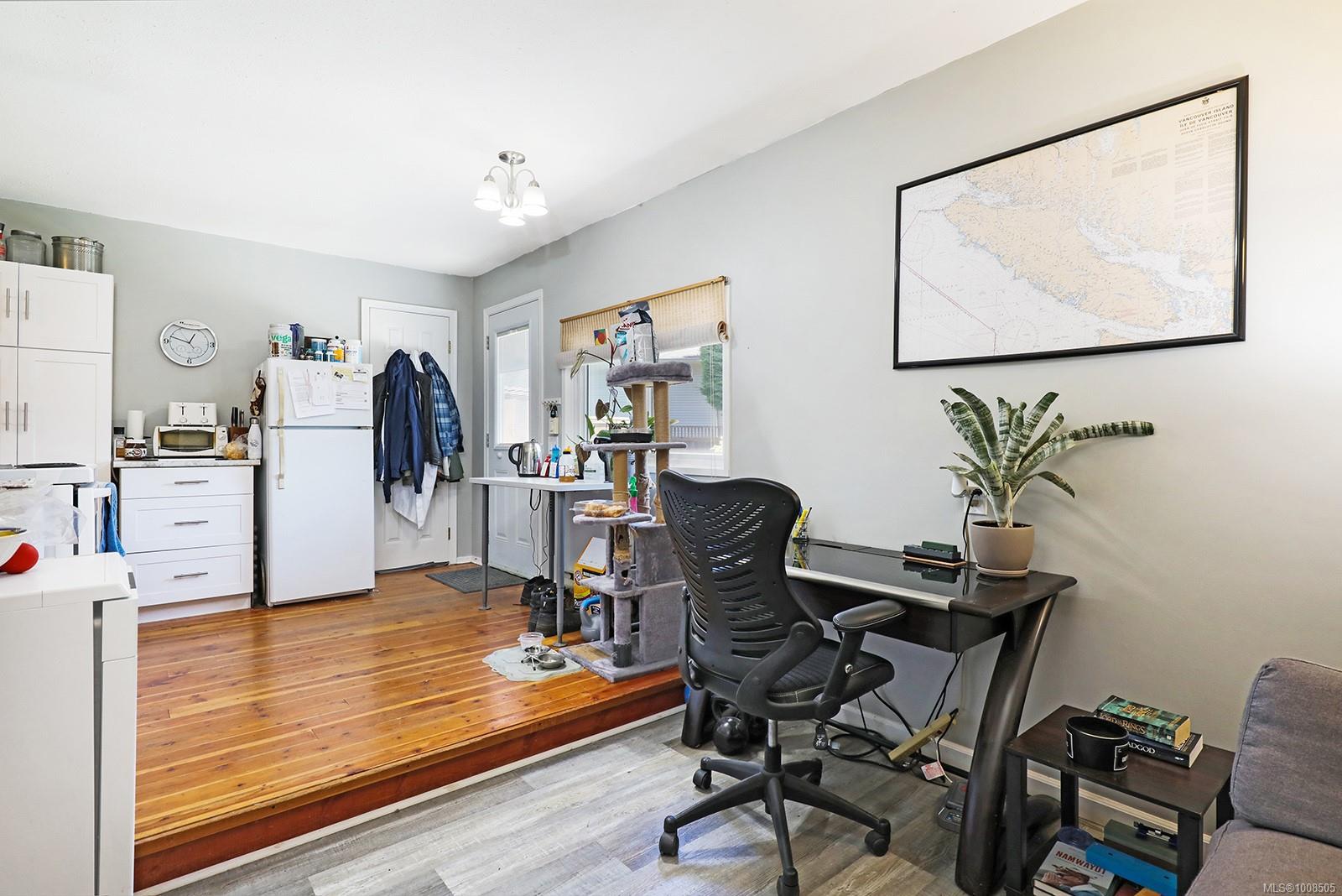 2695 Carstairs Dr