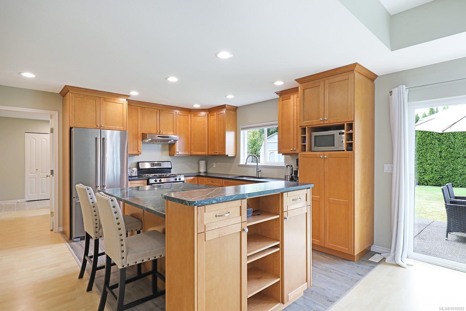 673 Olympic Dr