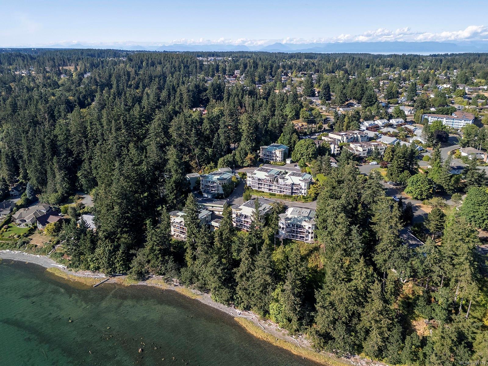 2275 Comox Ave Unit: 206
