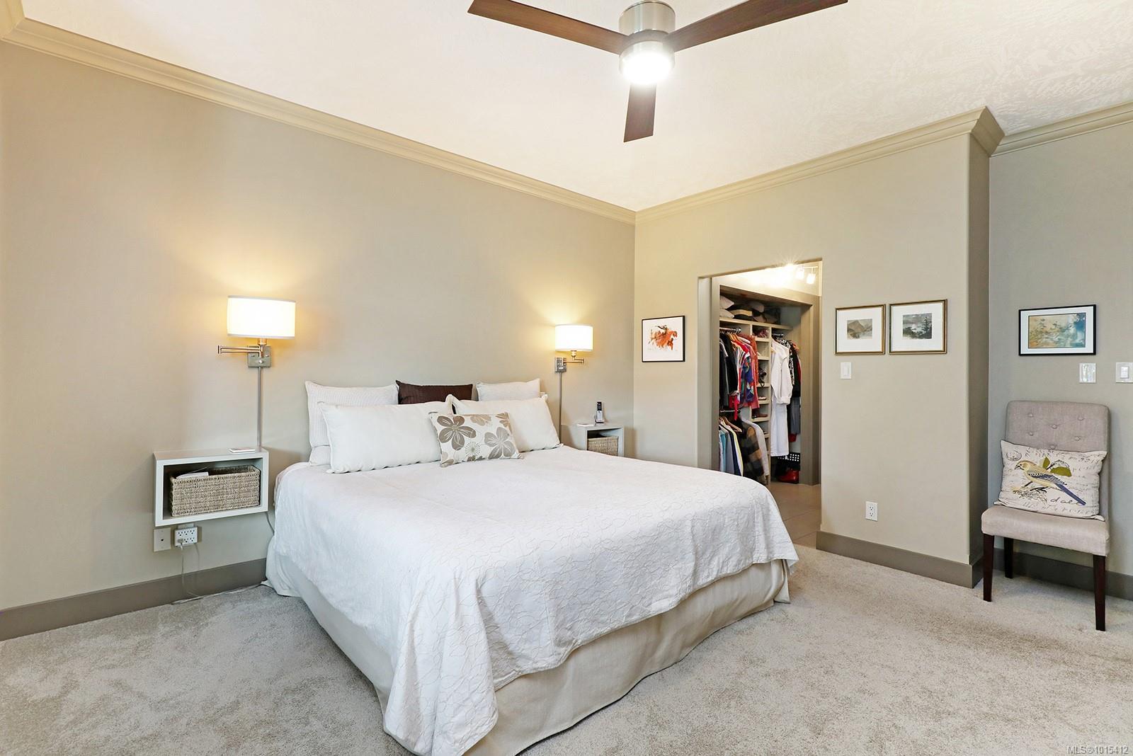 3399 Crown Isle Dr # 221