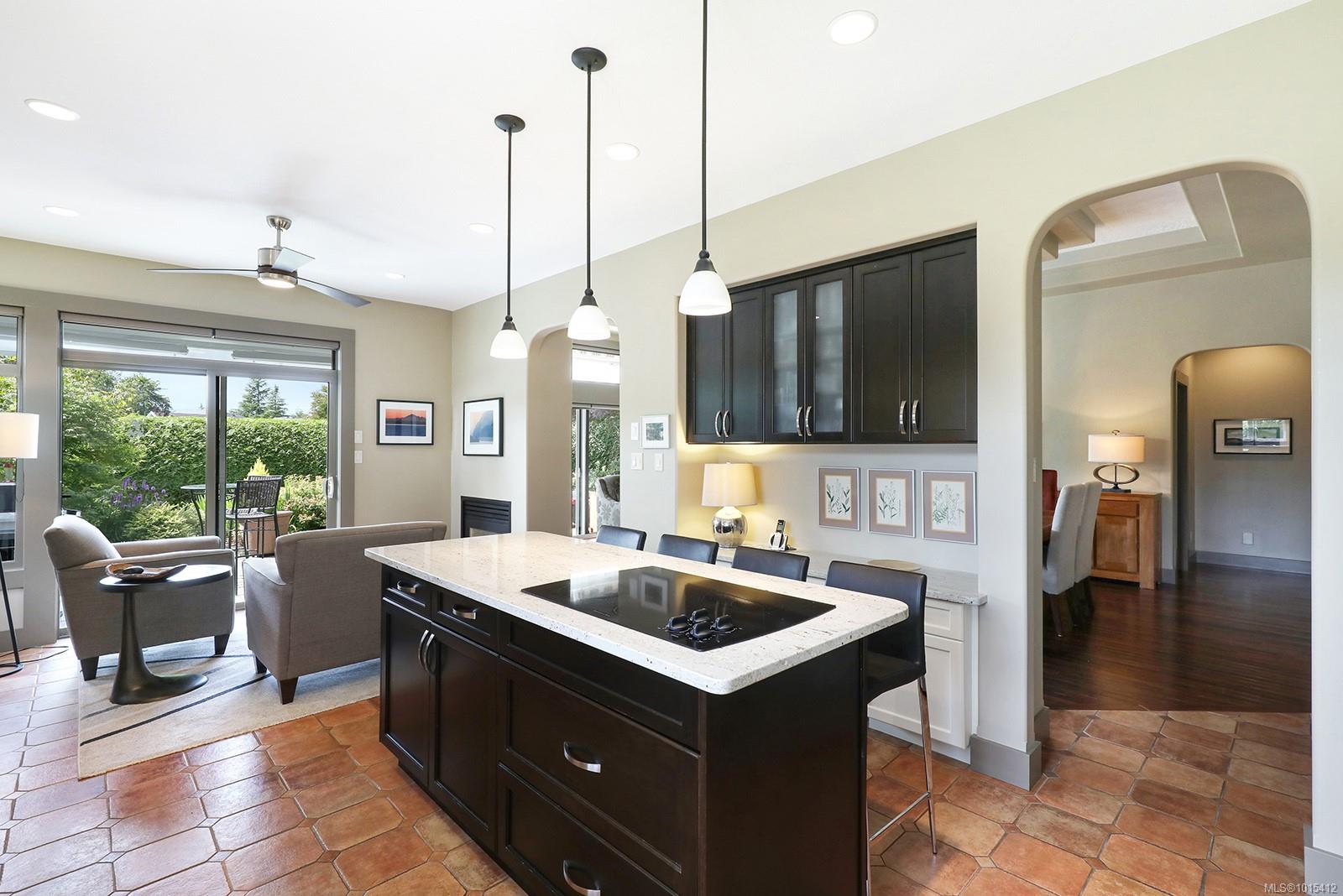 3399 Crown Isle Dr # 221