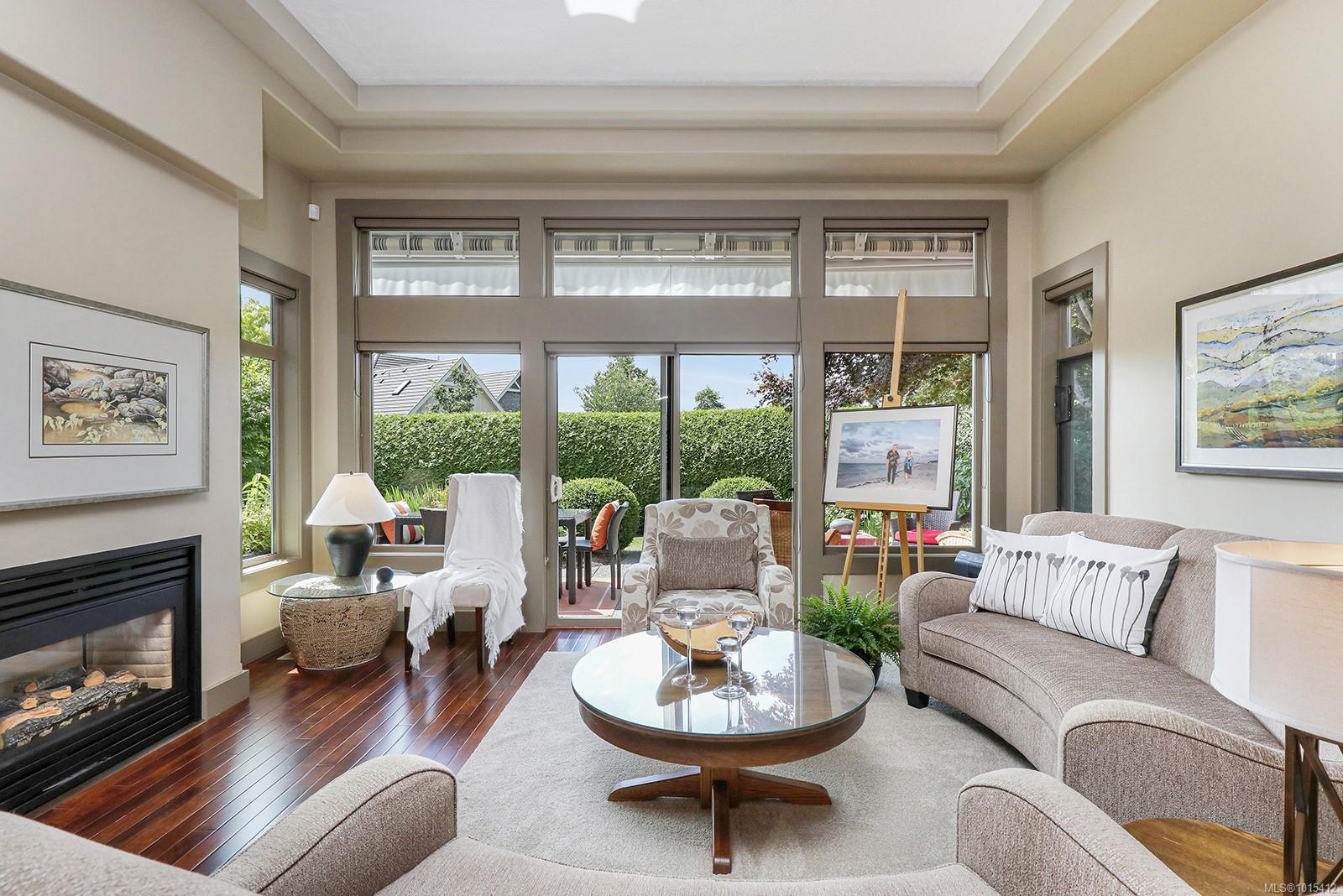 3399 Crown Isle Dr # 221