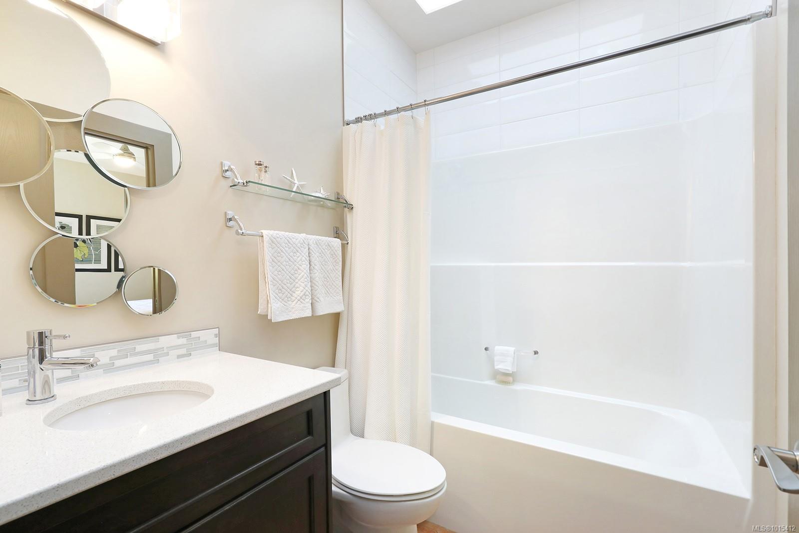 3399 Crown Isle Dr # 221