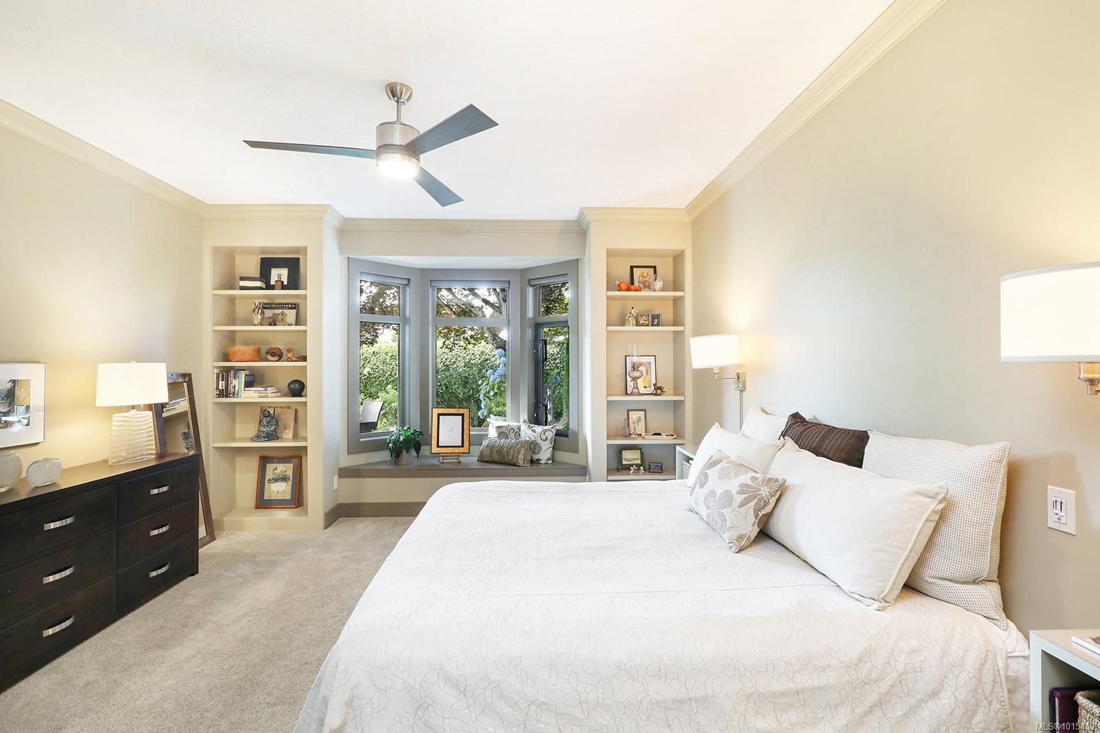 3399 Crown Isle Dr # 221