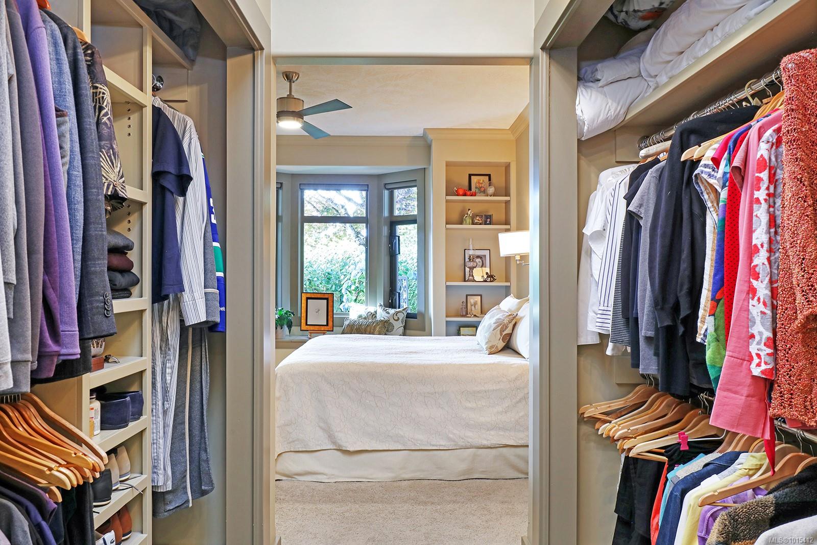 3399 Crown Isle Dr # 221