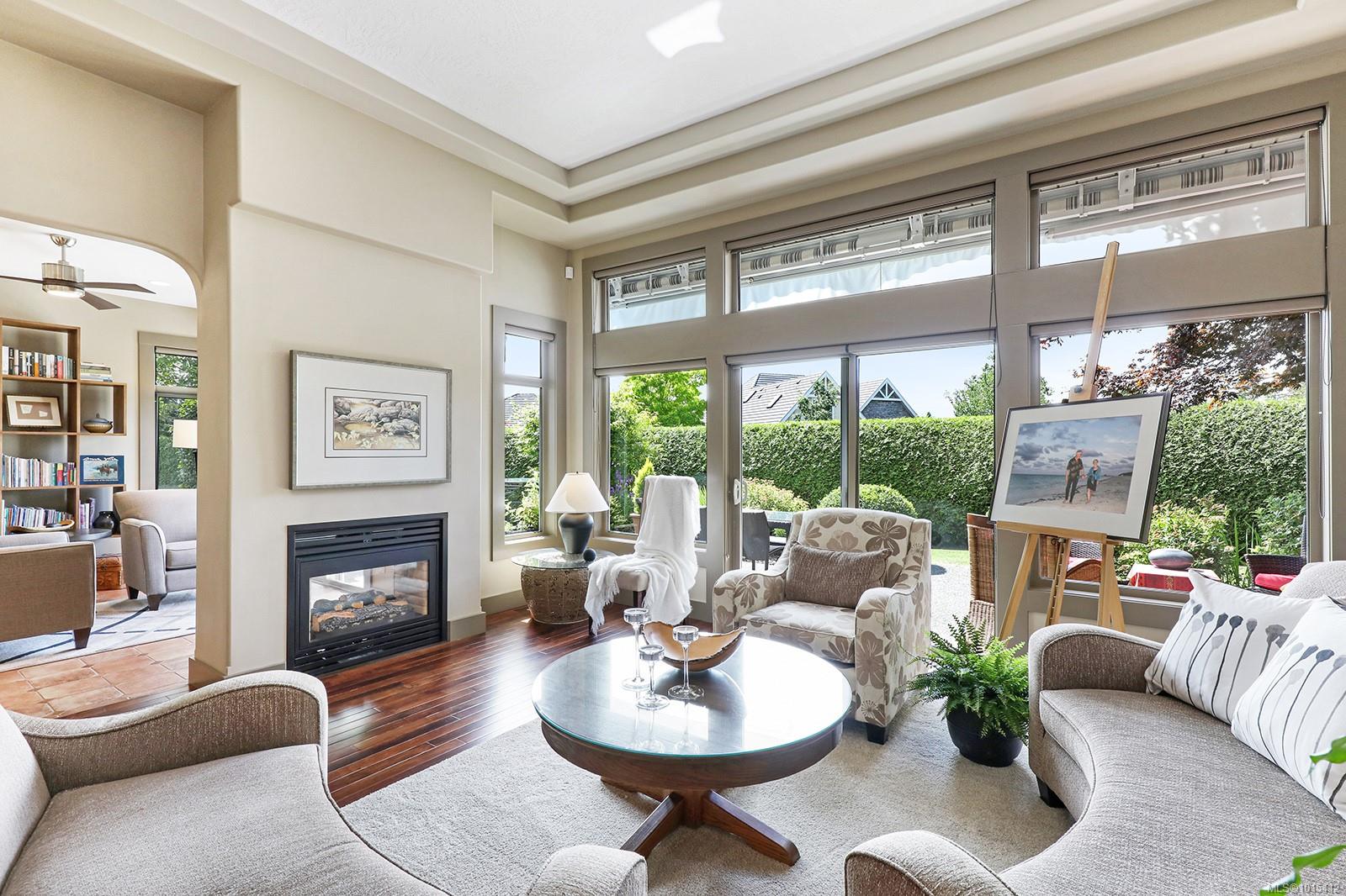 3399 Crown Isle Dr # 221