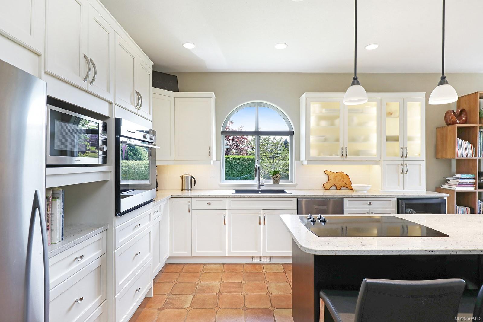 3399 Crown Isle Dr # 221