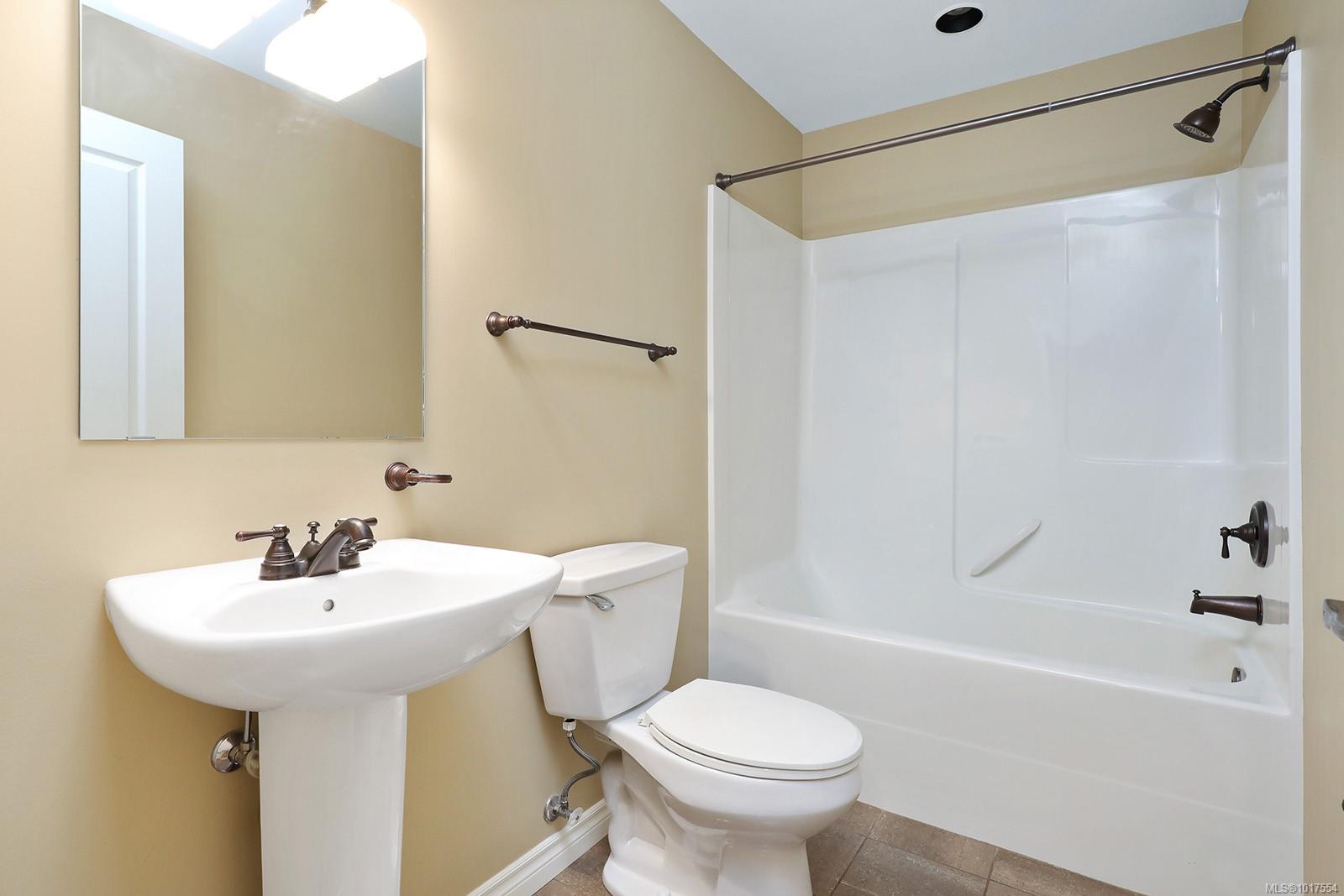 1705 Comox Ave Unit: 203