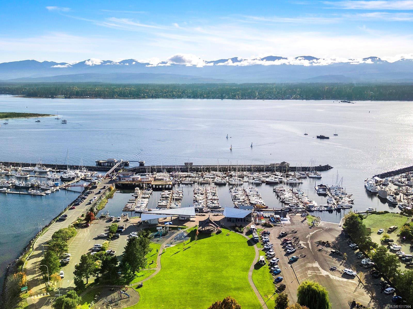 1705 Comox Ave Unit: 203