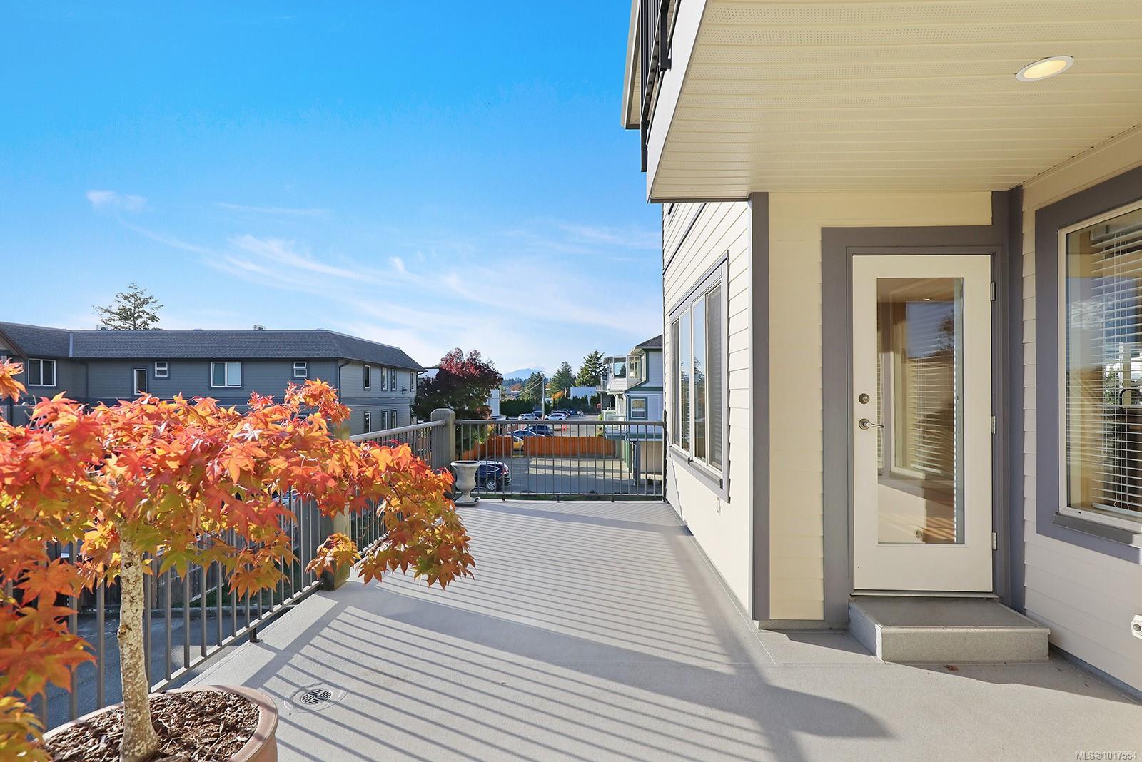 1705 Comox Ave Unit: 203