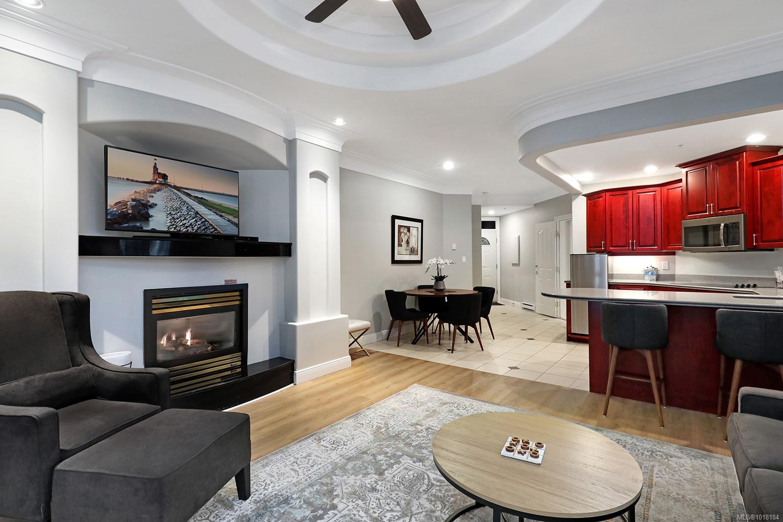 366 Clubhouse Dr, Courtenay Unit: 907/908A