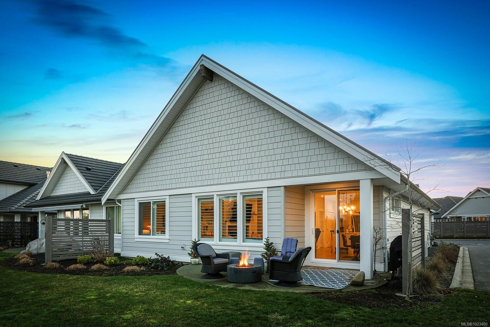 1444 Crown Isle Dr # 108