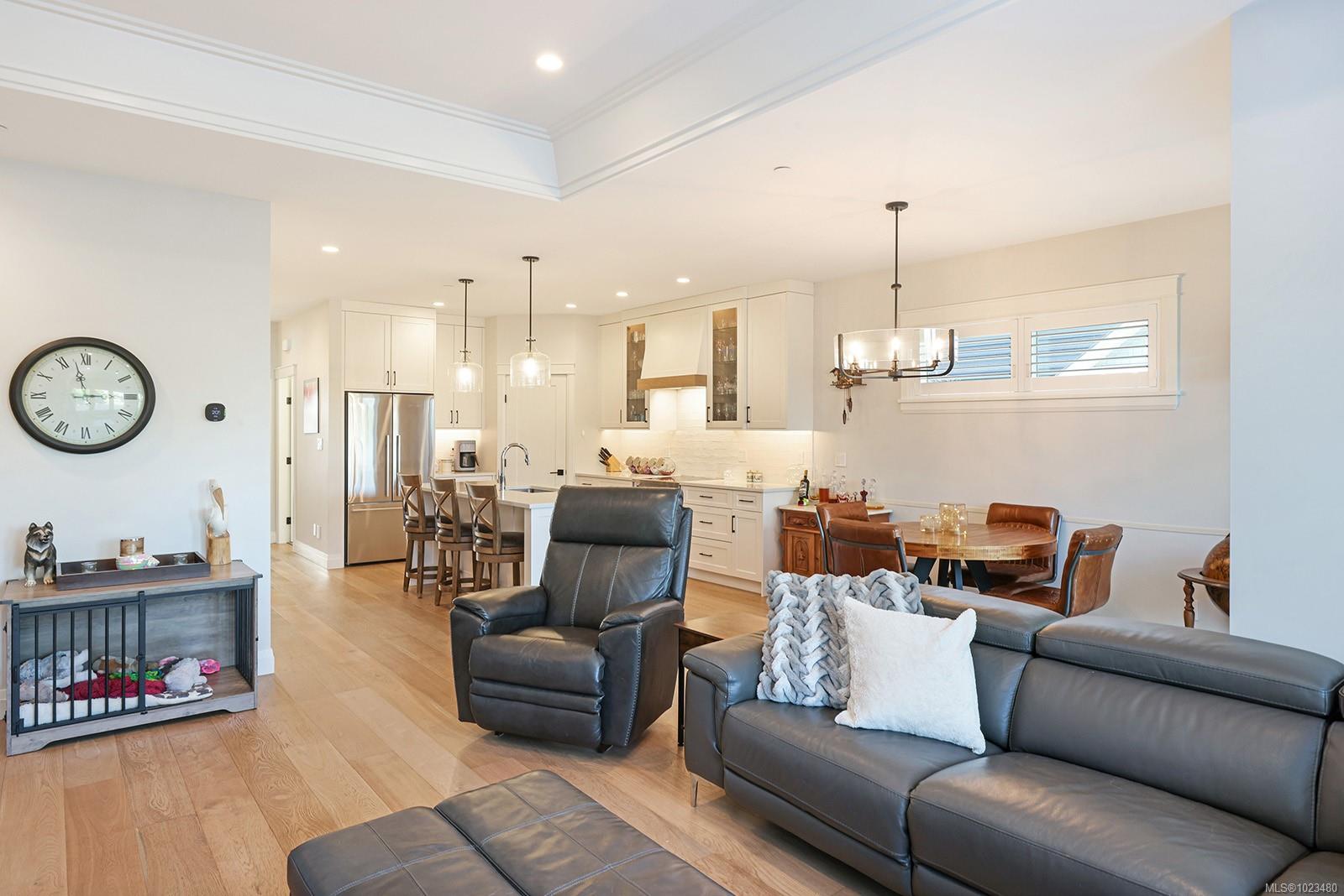 1444 Crown Isle Dr # 108