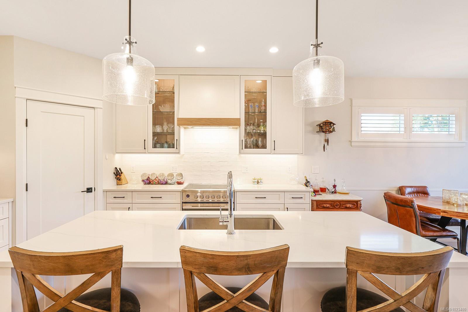 1444 Crown Isle Dr # 108