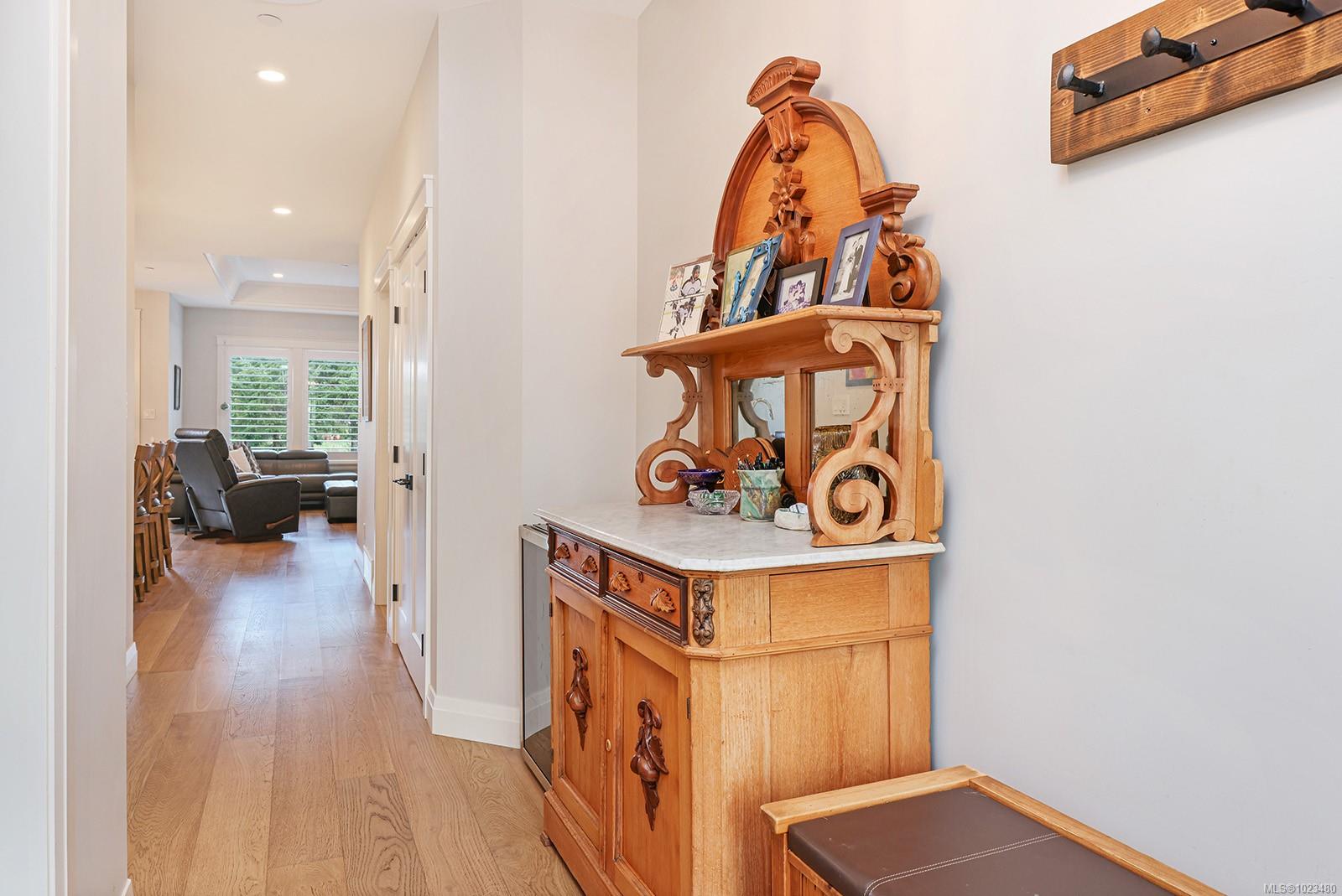 1444 Crown Isle Dr # 108