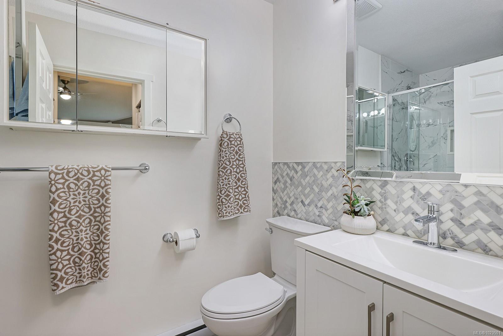 1400 Tunner Dr # 104