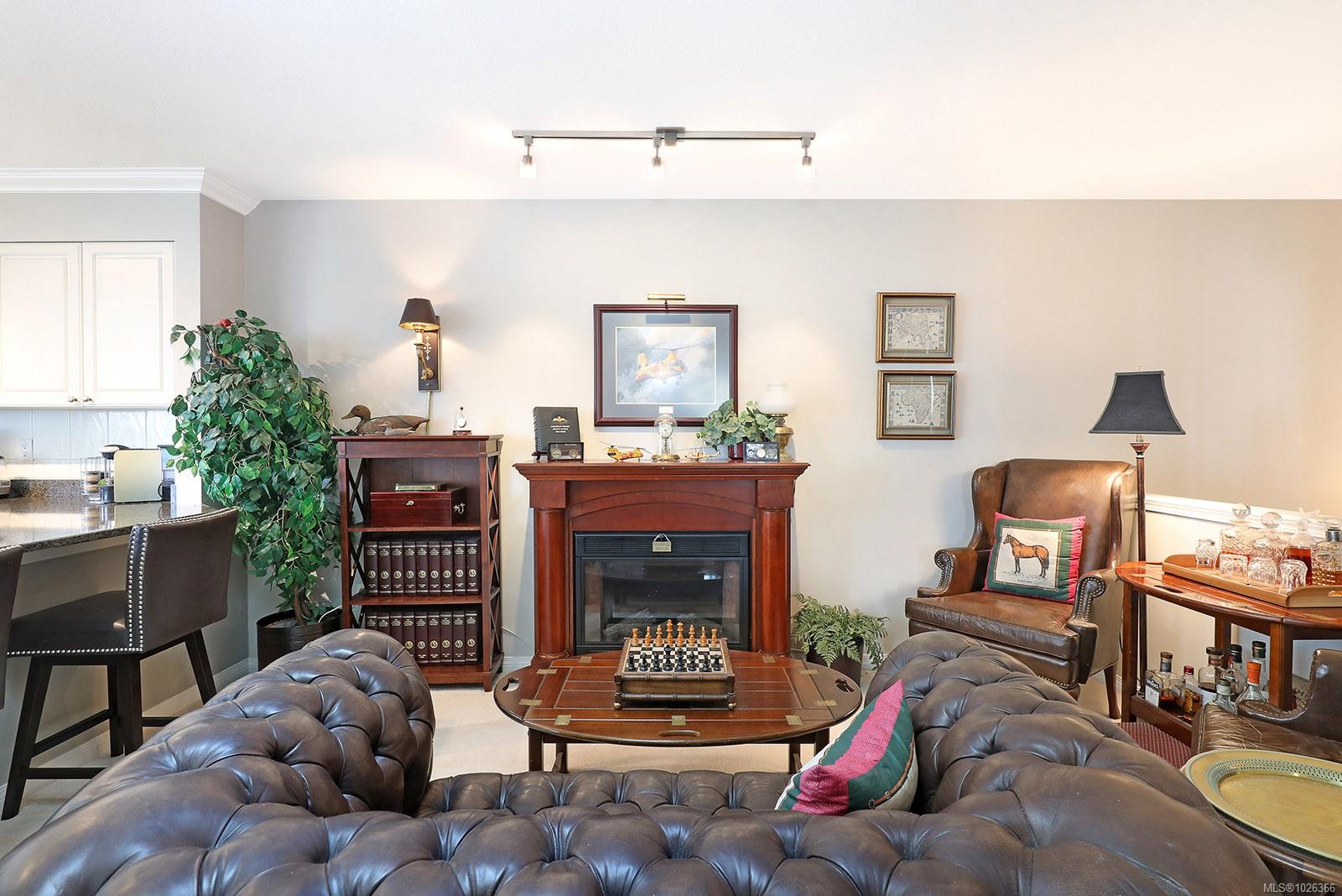 2275 Comox Ave Unit: 206