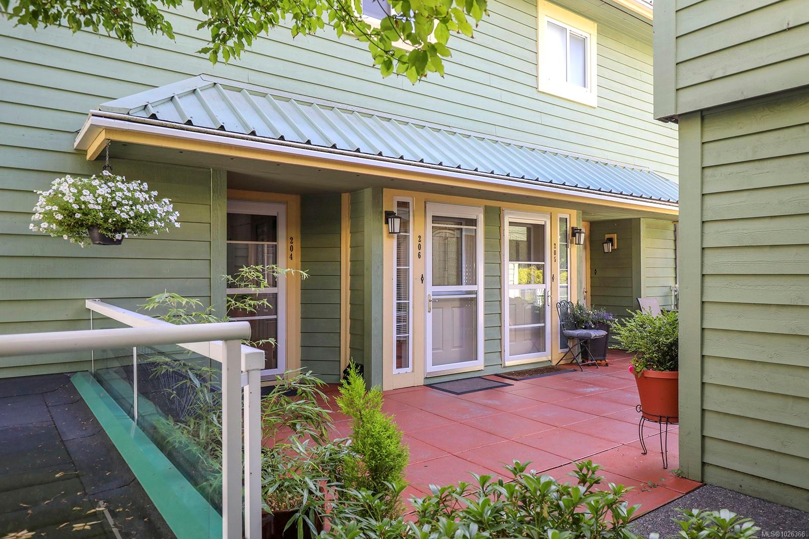 2275 Comox Ave Unit: 206