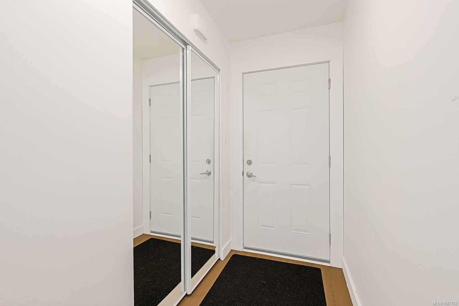 1540 Piercy Ave # 203