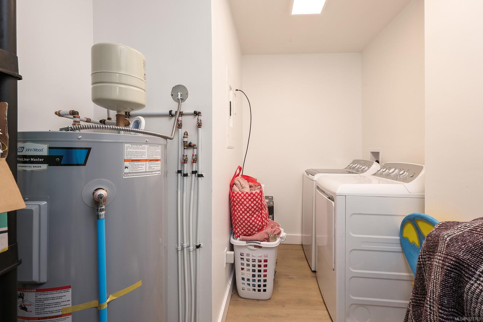 1540 Piercy Ave # 203