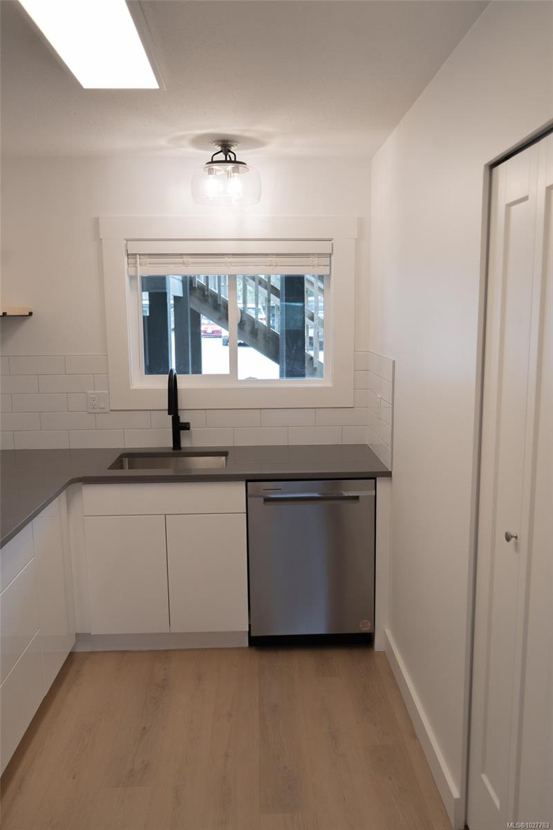 1540 Piercy Ave # 203