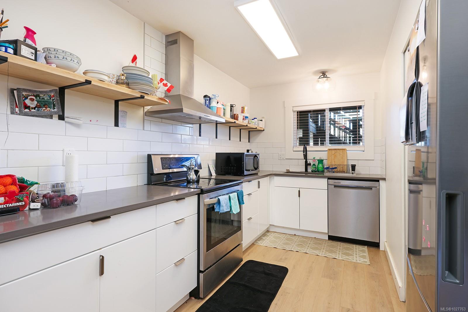 1540 Piercy Ave # 203