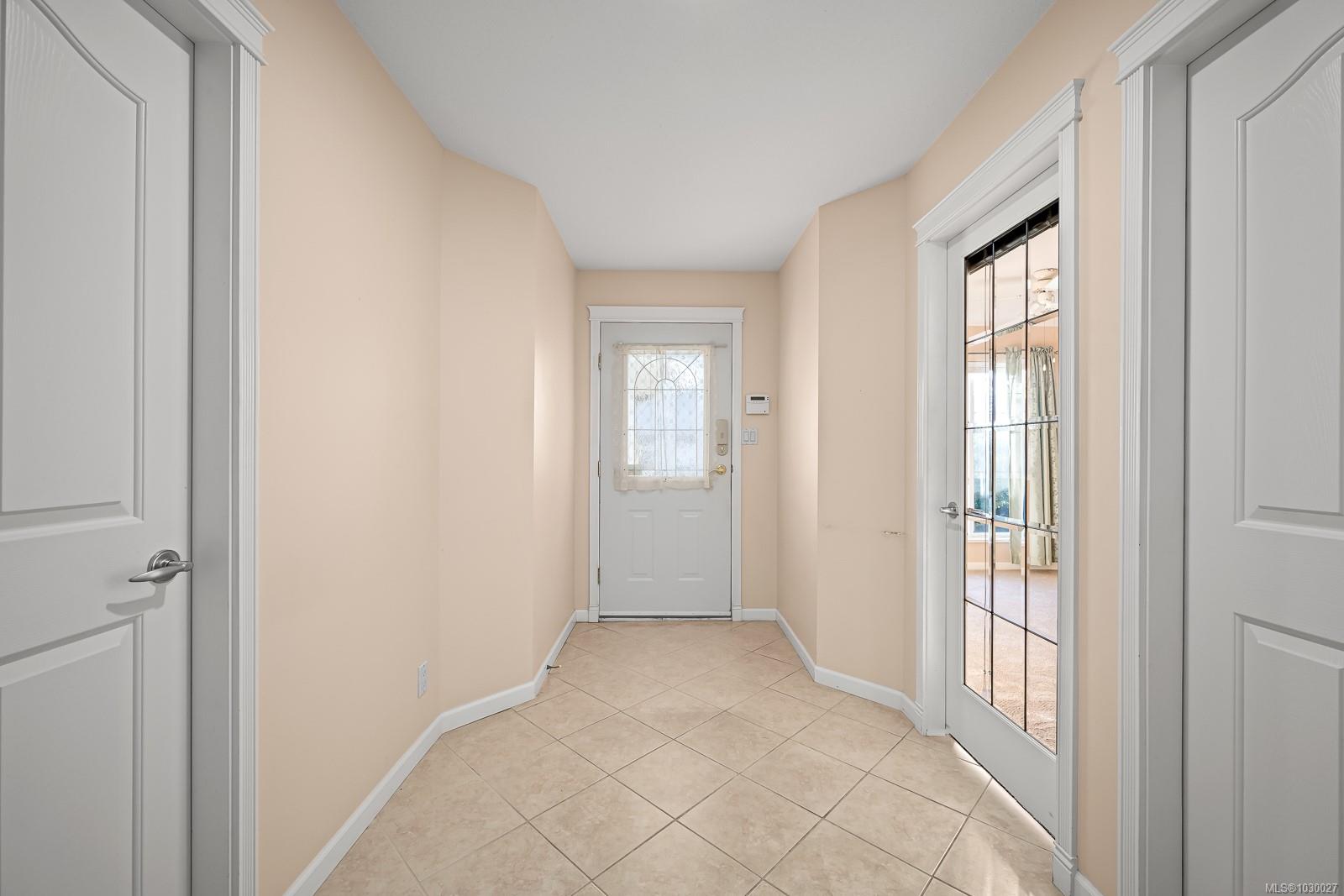 1919 St. Andrews Pl # 117