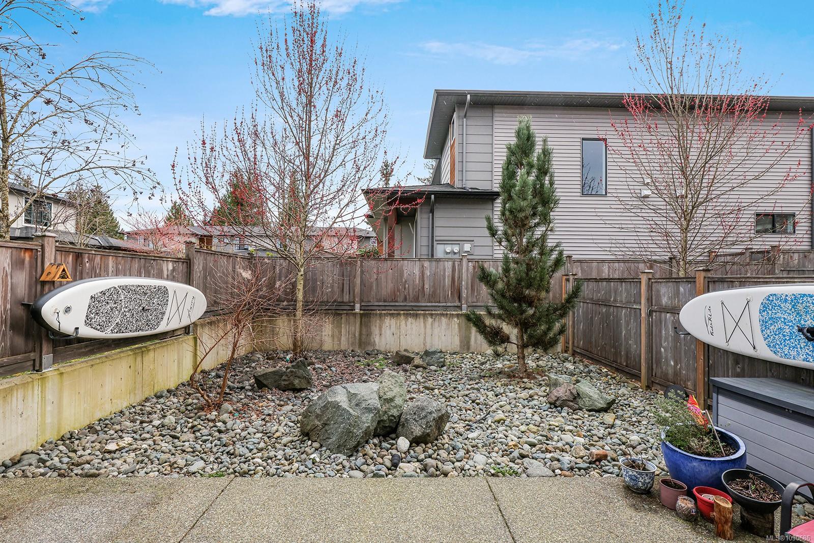 2607 Kendal Ave # 109